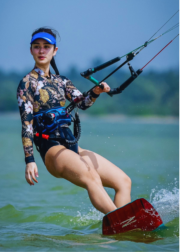 Learning Kite Surfing Sri Lanka